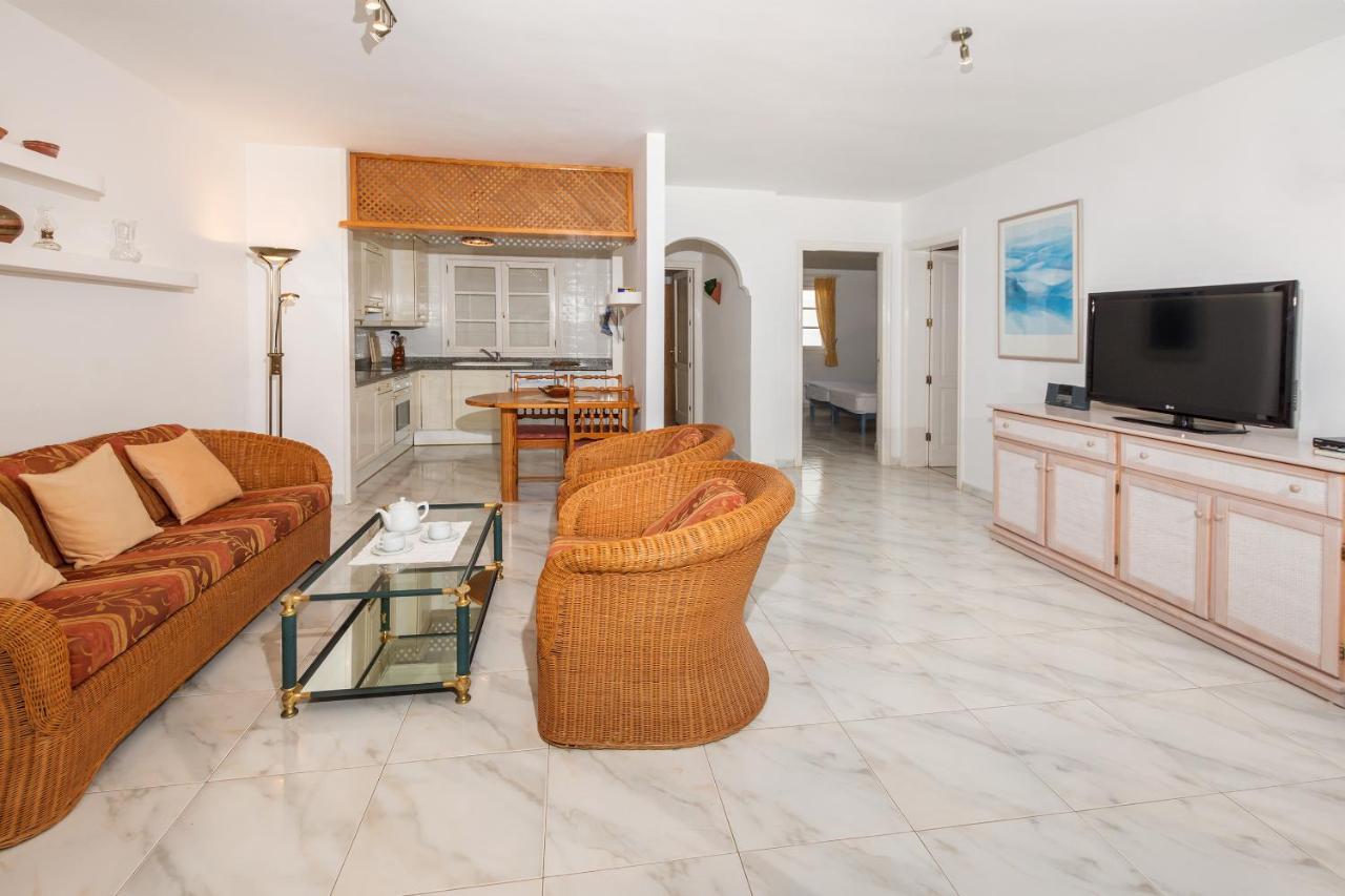 Conylanza Golf Y Mar Suites 科斯塔特吉塞 外观 照片
