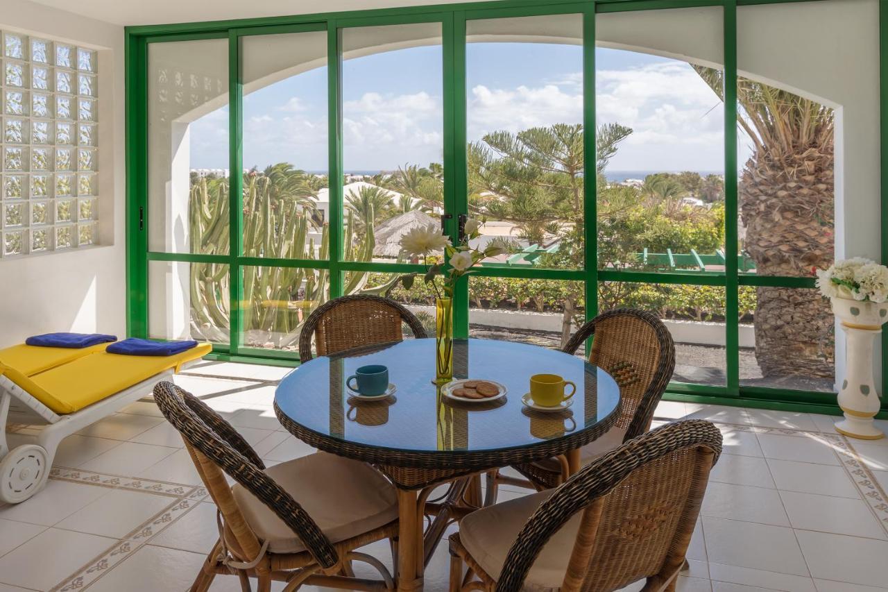Conylanza Golf Y Mar Suites 科斯塔特吉塞 外观 照片